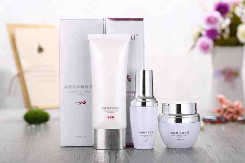 化妝品翻譯