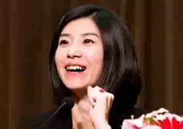 翻譯張璐 四十歲的翻譯女神張璐:活成了最美好的樣子!(圖1)